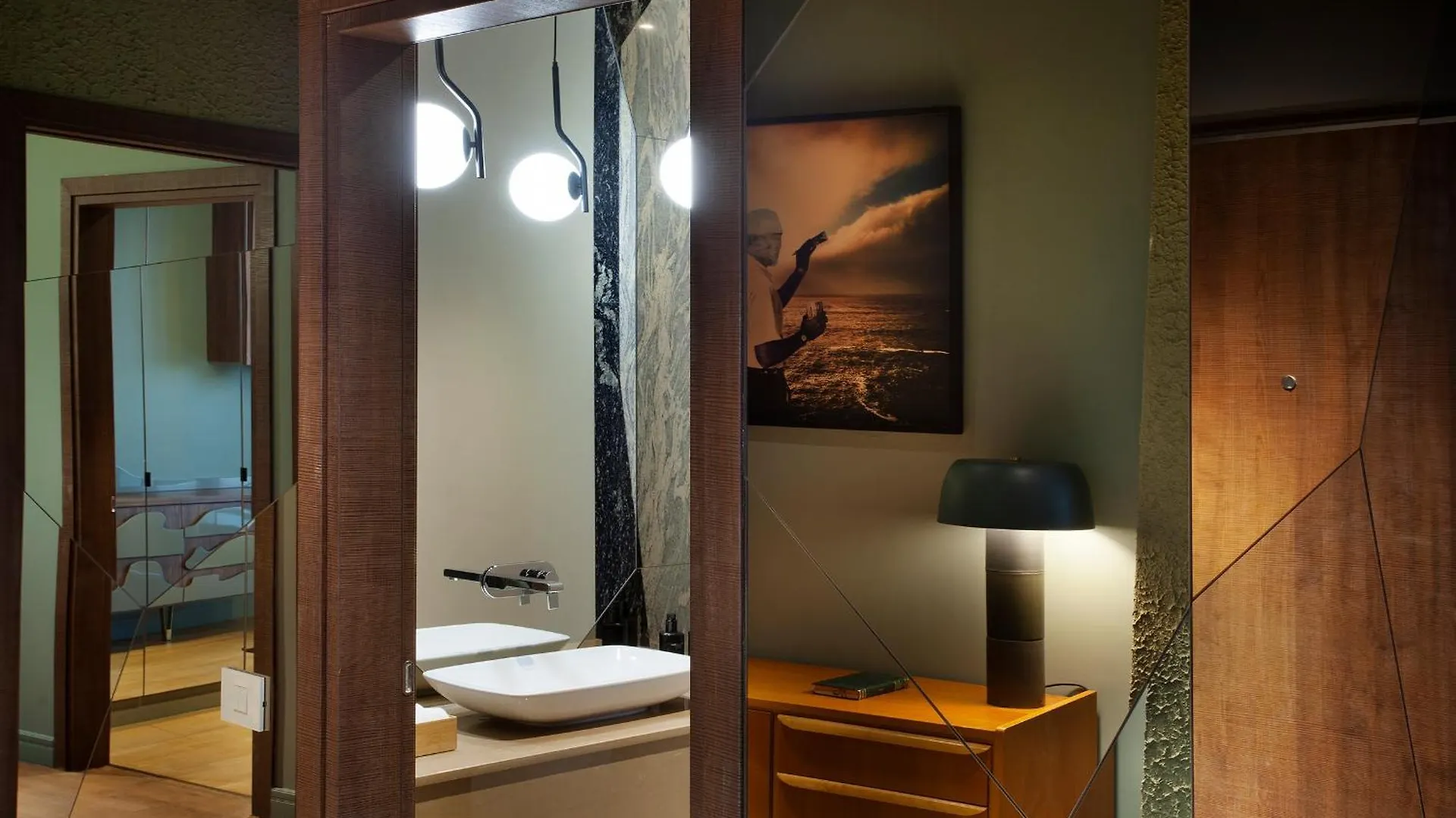 Aparthotel Room12 House Bukurešť