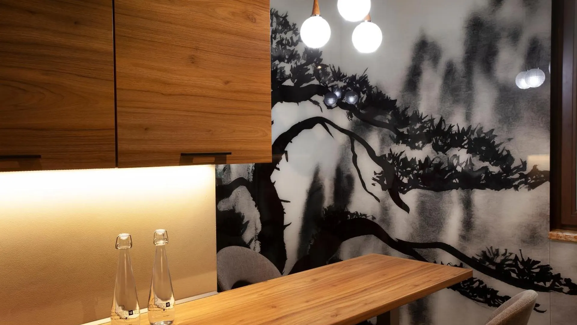 Room12 House Bucureşti 0*,